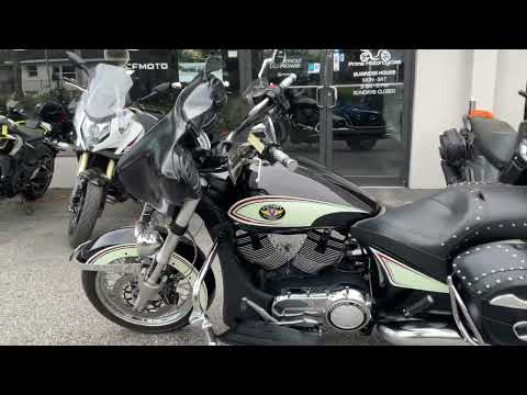 2012 Victory Cross Roads® Classic Limited Edition in Sanford, Florida - Video 1