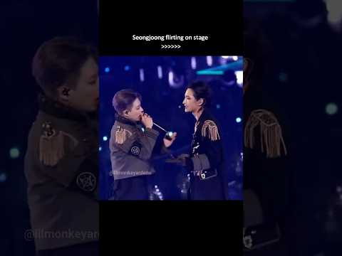 Seongjoong MATZ being little too obvious on stage 🤭💕 #ateez #hongjoong #seonghwa #seongjoong #matz