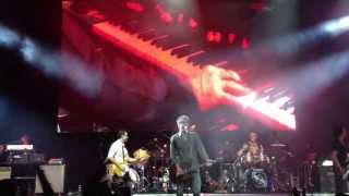 Ligabue - Piccola città eterna [Live @Raduno barMario - Bologna, 16 giugno 2013]