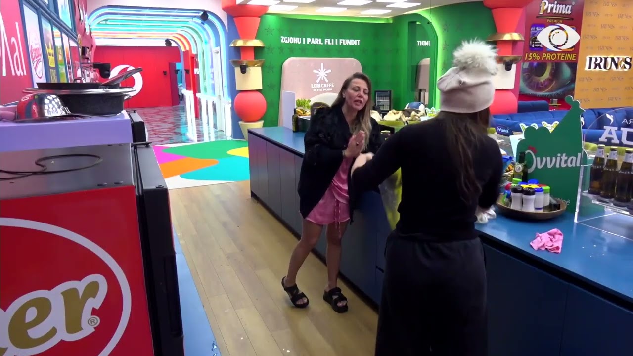 “Me emrin tim mos luaj”/ Debat mes Gertës dhe Rozanës