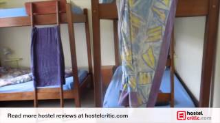 preview picture of video 'Review of the Villa backpackers hostel in Picton, New Zealand'