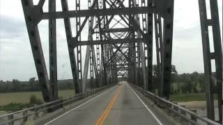 preview picture of video 'Driving a Truck over the Cairo Ohio River Bridge connecting Cairo, IL to Wickliffe, KY'