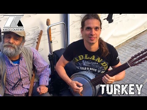 Playing With Street Musicians In Turkey - Part One [legendado]