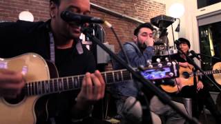 Klokwize - Live Acoustic at J. Rene (performs 'I Prefer You', 'When I See Ya' & 'Breaking The Bad')