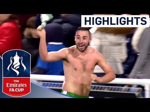 Player-Manager Scores to See Off Big-Spending Billericay! | Highlights | The Emirates FA Cup 2017/18