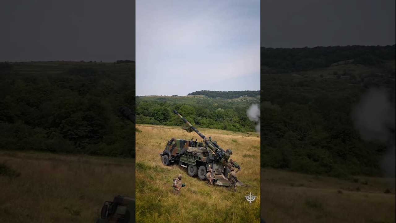 The CAESAR is a wheeled, 155 mm 52-caliber self-propelled howitzer. It holds 18 rounds #kurttank