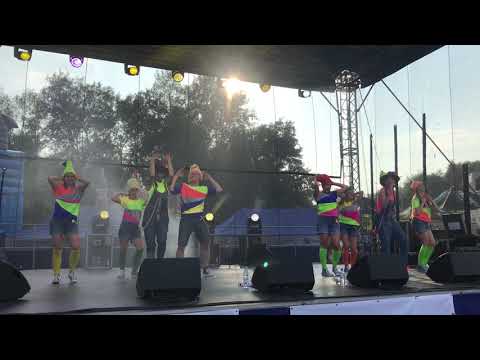 Siostry Wajs&Stonoga zagrały dla dzieci w pierwszy dzień 50. dni miasta