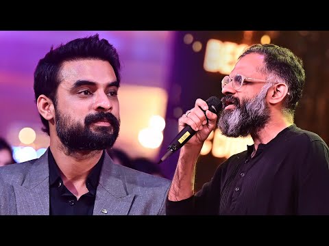 Composer Bijibal performing the soulful Akashamayavale song live at South Movie Awards