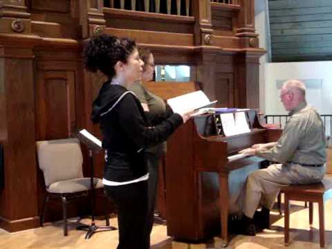 Elizabeth Tokatly (Soprano) and Nora Harris-Castellanos (Alto) Rehearse Pergolesi's "Stabat Mater"