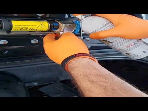 2004-2008 Chrysler Crossfire Lubricate Convertible Top