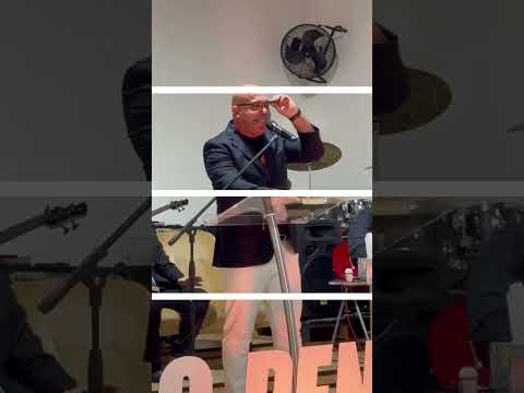 Participe em um de nossos Cultos.