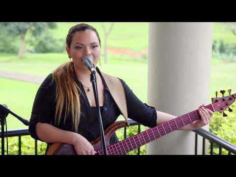 Kapena - I Am A Queen (HiSessions.com Acoustic Live!)