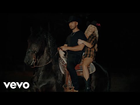 Leah Turner, Alejandro Medina III - Love Like Legends (Acoustic)