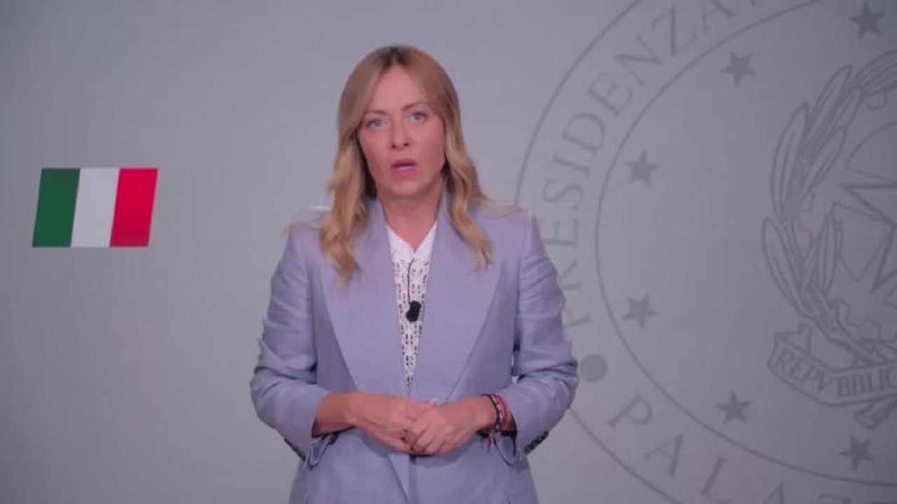 Meloni: Ok da Consiglio Ministri a norma per accelerare estrazione idrocarburi in Italia