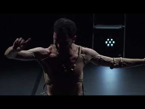 Simon Mayer / Kopf Hoch – Being Moved