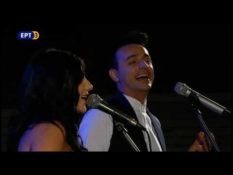 Sarina Cross ft. Tsahouridis Brothers - Tsai Sukarie (ΤΣΑΙ ΣΟΥΚΑΡΙΕ) | Live