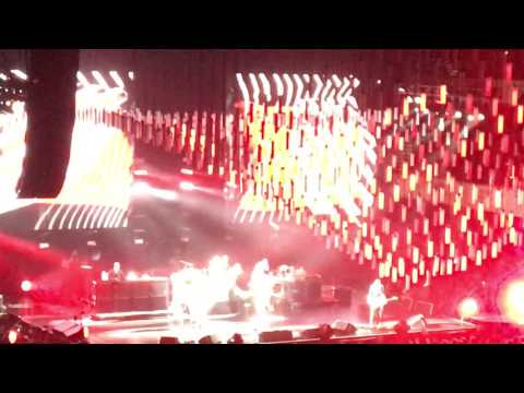 Go Robot - Red Hot Chili Peppers @ Festhalle Frankfurt 19.11.2016