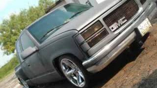 preview picture of video 'air bagged gmc'