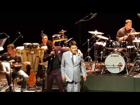 SATU dendangan R Ismail & Eiss Ismail LIVE @ Esplanade Theatre Studio.