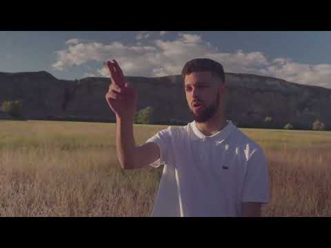 La Zentral FT. @HectorSadboy - Algo más cerca (2017)