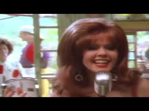 The B52s Vs The Upsetters - The Return Of Love Shack - a Disfunctional DJ Mashup