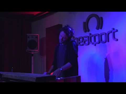 George Fitzgerald - Live Studio Session | ADE 2015 | Beatport