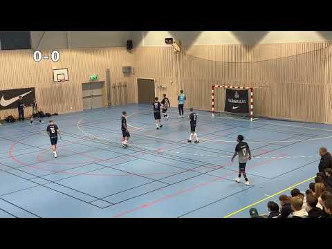 241230 Nyårskulan futsal 5 Västra Together FC svart P19- IFK Örby 1 P19 1-0