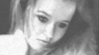 Yvonne Catterfeld - Verwelkt