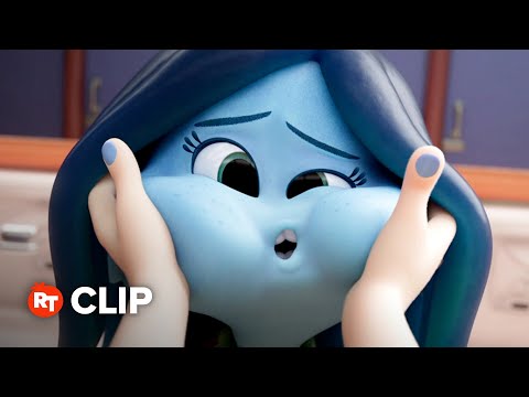 Ruby Gillman, Teenage Kraken Movie Clip - Ruby Fits on Land (2023)