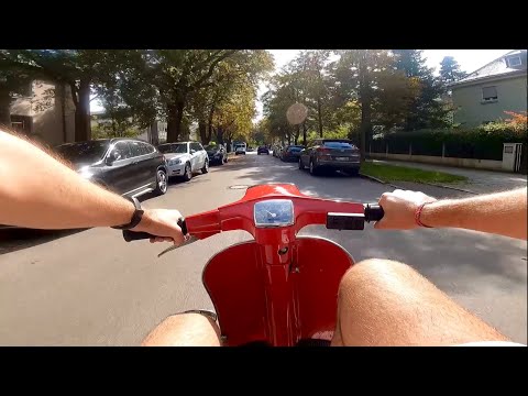 Vintage Vespa 50 Special V5A2T Ride Through Munich