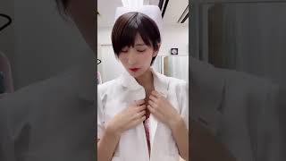 嫌な顔しながら脱ぐナース#shorts