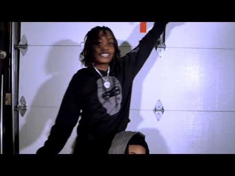 TrapGurl2xx - Boss Up Freestyle (Official Video)🎥