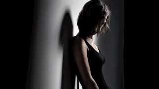 Mathilde Falch - Hold Om Mig