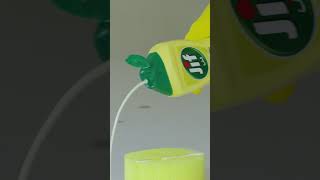 Tough kitchen stains Try Jif Cream