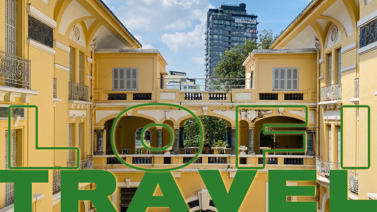 A traveler explores the captivating Ho Chi Minh City Museum of Fine Arts, sharing their fascinating impressions.