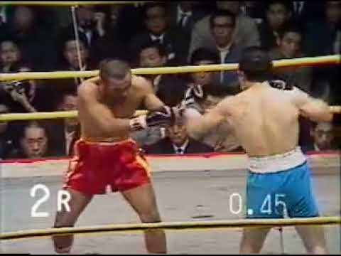 BEAUTIFUL BOXING - NICOLINO LOCCHE vs FUJII (JAPAN 12.12.1968)