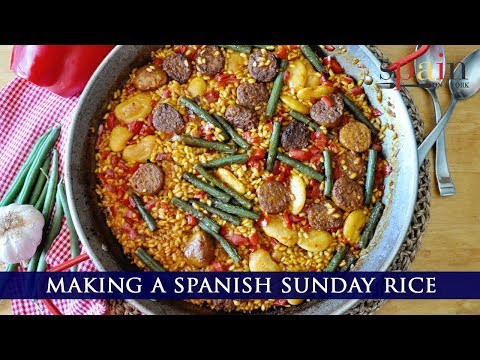 Spanish Sunday Rice with Beyond Sausage & Vegetables