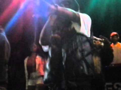 HD AND BEARFACED LIVE AT PHOENIX