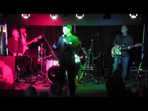 RONNIE MCDOWELL  "The King Is Gone" (1977) Bowling Green KY