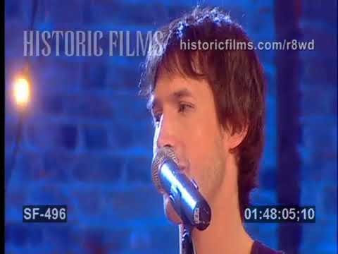 CD:UK INTERVIEW - JAMES BLUNT IS PRESENTED WITH TRIPLE PLATINUM DISC - 2005