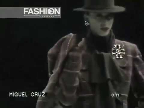 "Miguel Cruz" Autumn Winter 1988 1989 Milan pret a porter women by Canale Moda