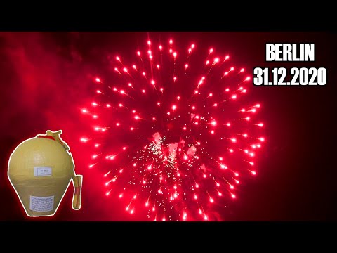 [XXL NEW YEAR'S EVE VLOG] 31.12.2020 BERLIN IN A STATE OF EMERGENCY | MrPyroManager
