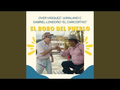 EL BOBO DEL PUEBLO