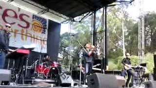 Vicci Martinez Run Run Run Live