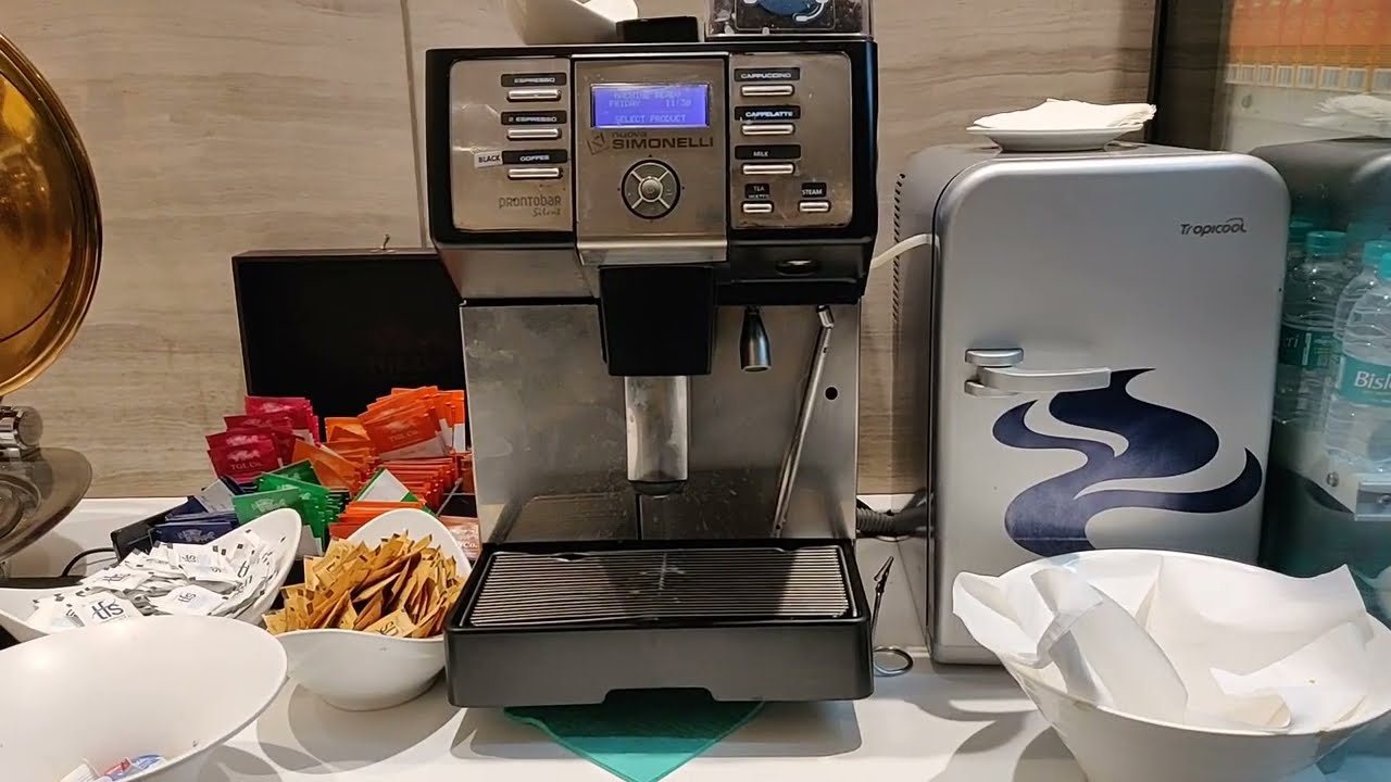 Travel Club Lounge thumbnail