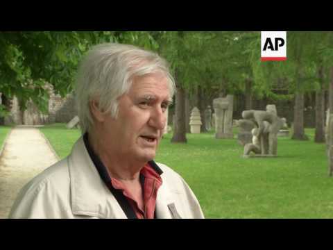 Sculpture "colony" created inside ancient fortress