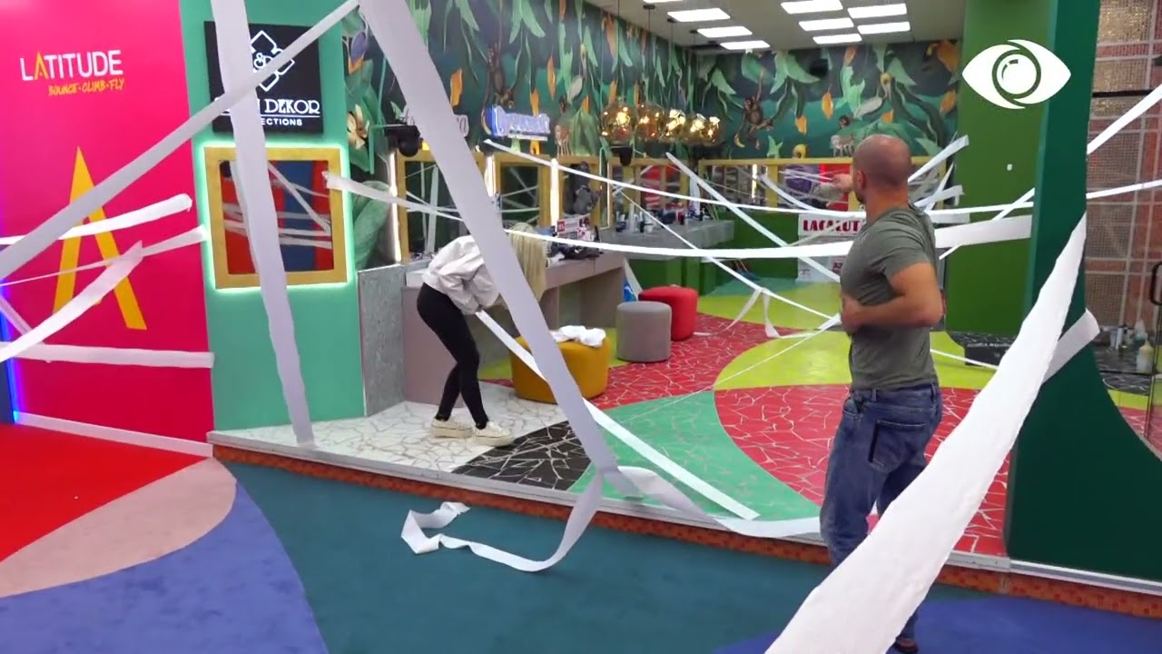 Nita prek letrën higjienike