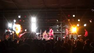 Download lagu 【ギリギリchop】B'zコピー　大阪大学　軽音楽部ROCK　学祭（まちかね祭）2012.11@大阪大学豊中キャンパス mp3