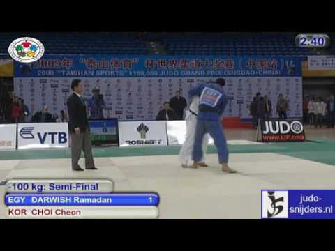Judo 2009 GP Qingdao: Ramadan Darwish (EGY) - Cheon Choi (KOR) [-100kg] bronze.