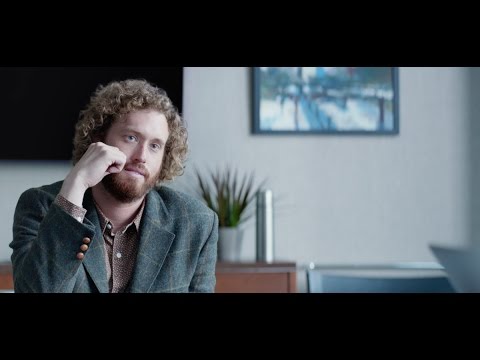 Office Christmas Party (TV Spot 'Does Your Boss Hate Parties?')